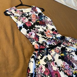 Brand new- Bebe Majesty floral fit & flare